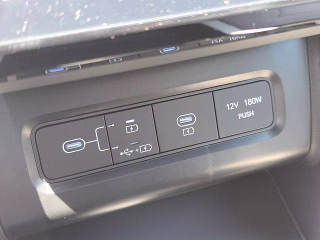 2026 Phantom Black Hyundai Tucson Limited AWD SUV