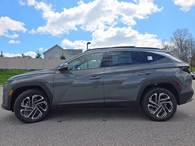 2026 Hampton Gray Hyundai Tucson Limited AWD SUV