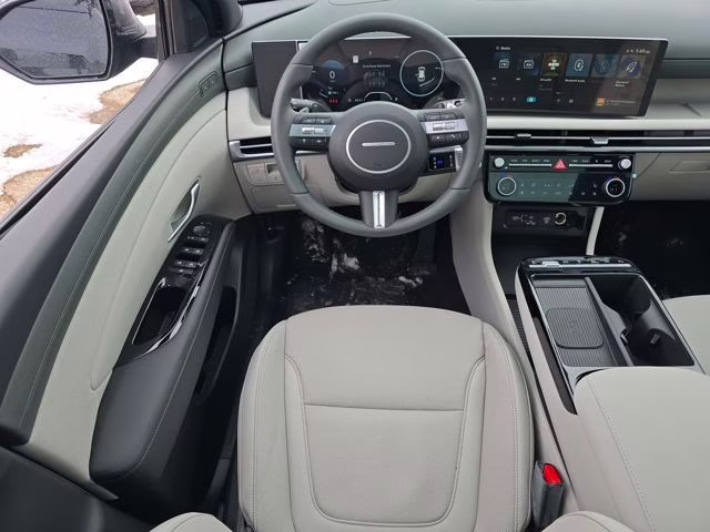 2026 Phantom Black Hyundai Tucson Limited AWD SUV