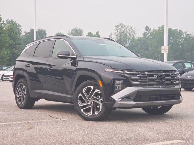2026 Phantom Black Hyundai Tucson Limited AWD SUV