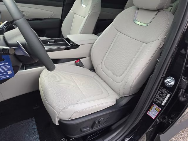 2026 Phantom Black Hyundai Tucson Limited AWD SUV