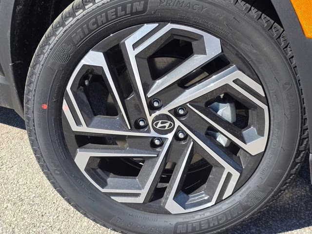 2026 Phantom Black Hyundai Tucson Limited AWD SUV