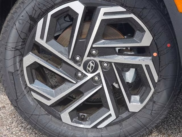 2026 White Pearl Hyundai Tucson Limited AWD SUV