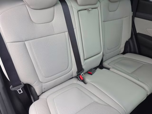 2026 White Pearl Hyundai Tucson Limited AWD SUV