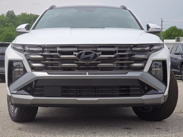 2026 White Pearl Hyundai Tucson Limited AWD SUV