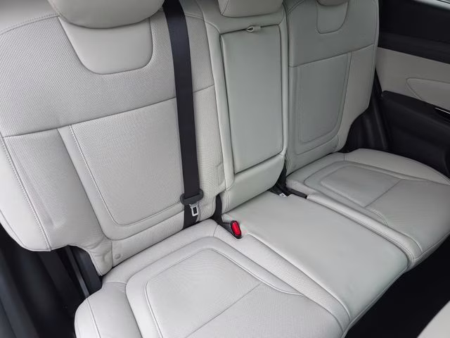 2026 White Pearl Hyundai Tucson Limited AWD SUV