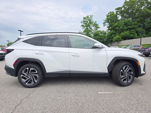 2026 White Pearl Hyundai Tucson Limited AWD SUV