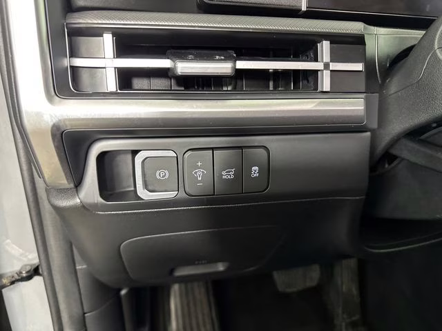 2024 Hampton Gray Hyundai Santa Fe SE FWD SUV