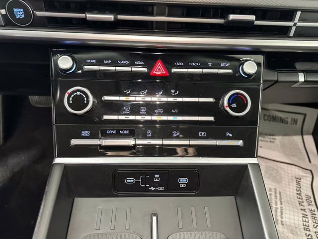2024 Hampton Gray Hyundai Santa Fe SE FWD SUV
