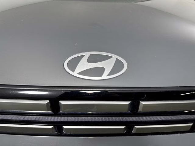 2024 Hampton Gray Hyundai Santa Fe SE FWD SUV