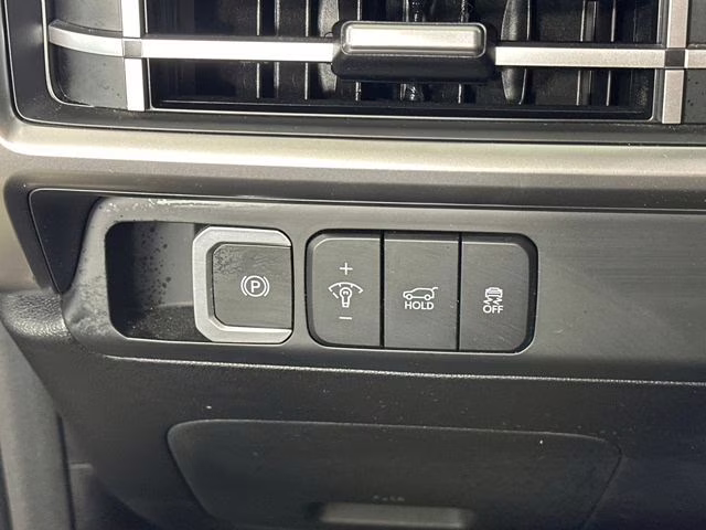 2024 Phantom Black Hyundai Santa Fe SE FWD SUV