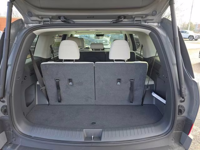 2024 Hampton Gray Hyundai Santa Fe SE AWD SUV