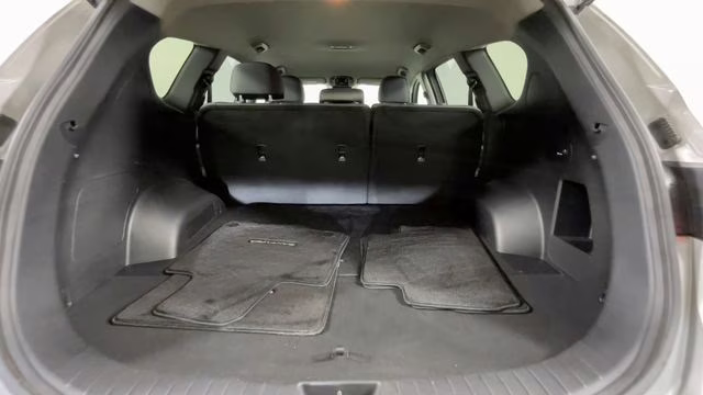 2023 Shimmering Silver Pearl Hyundai Santa Fe SE FWD SUV