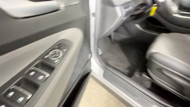 2023 Shimmering Silver Pearl Hyundai Santa Fe SE FWD SUV