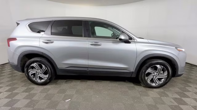 2023 Shimmering Silver Pearl Hyundai Santa Fe SE FWD SUV