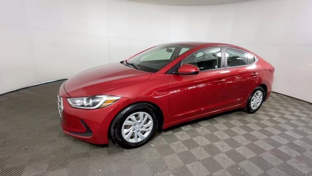 2017 Scarlet Red Hyundai Elantra SE FWD Sedan
