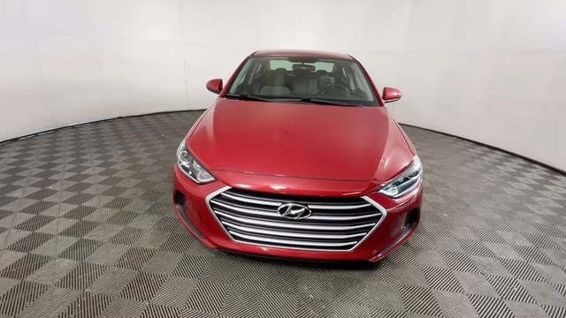 2017 Scarlet Red Hyundai Elantra SE FWD Sedan
