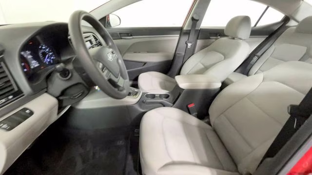 2017 Scarlet Red Hyundai Elantra SE FWD Sedan
