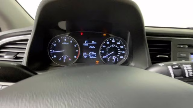 2017 Scarlet Red Hyundai Elantra SE FWD Sedan