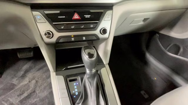 2017 Scarlet Red Hyundai Elantra SE FWD Sedan