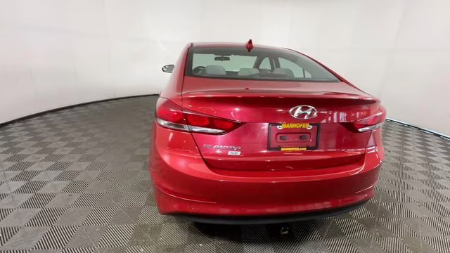 2017 Scarlet Red Hyundai Elantra SE FWD Sedan