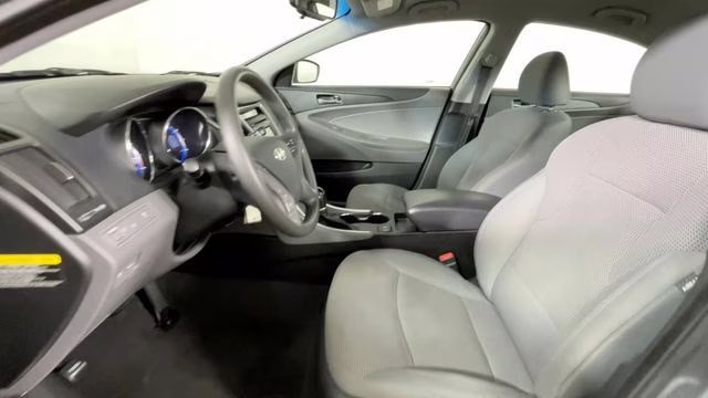 2014 Harbor Gray Metallic Hyundai Sonata GLS FWD Sedan