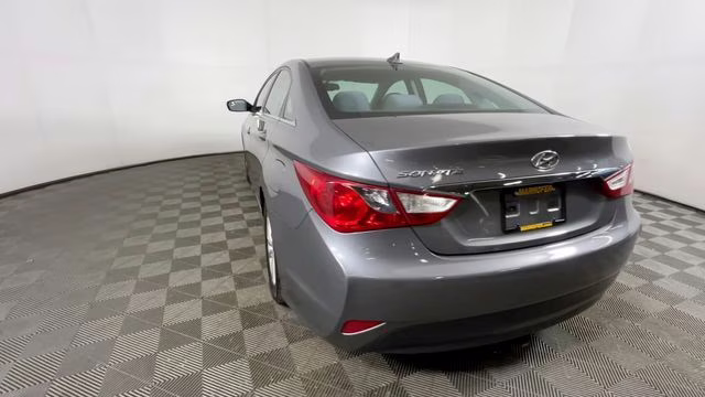 2014 Harbor Gray Metallic Hyundai Sonata GLS FWD Sedan