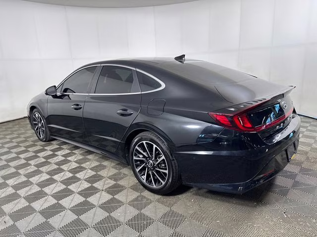 2021 Phantom Black Hyundai Sonata Limited FWD Sedan