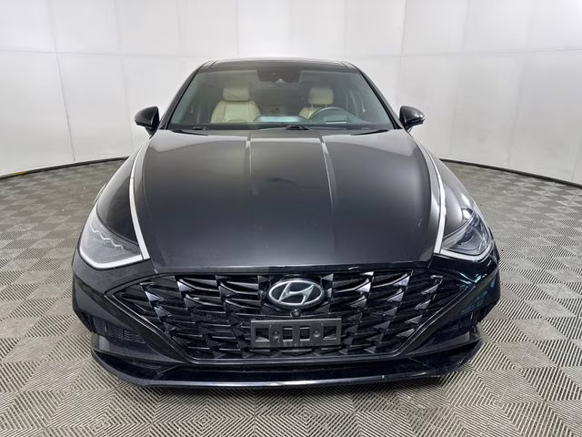 2021 Phantom Black Hyundai Sonata Limited FWD Sedan