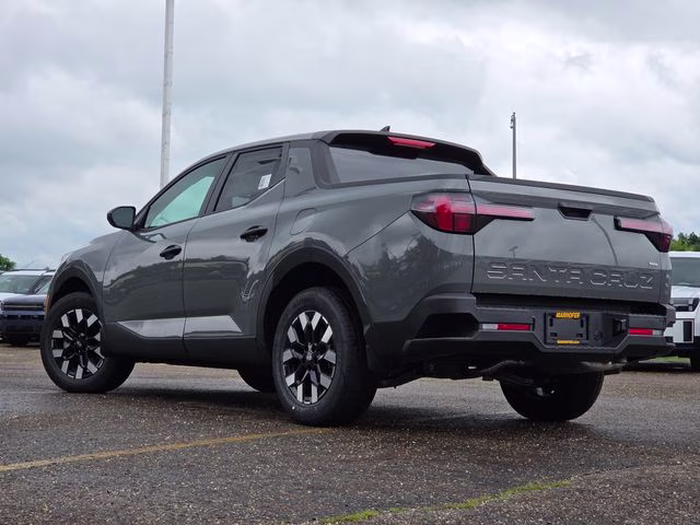 2026 Hampton Gray Hyundai Santa Cruz SE AWD Truck