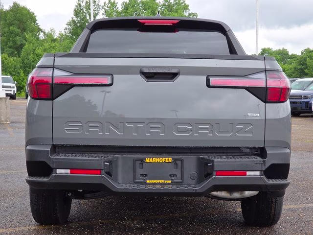 2026 Hampton Gray Hyundai Santa Cruz SE AWD Truck