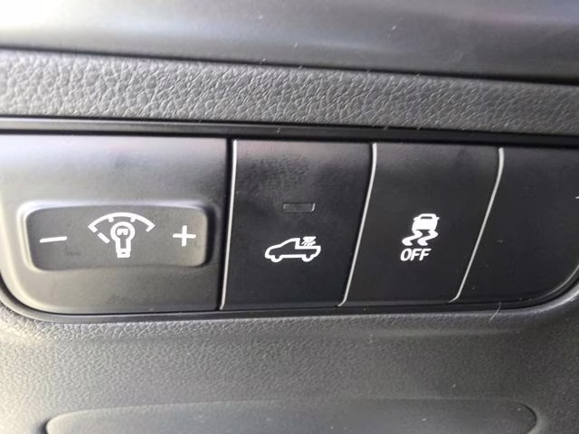 2026 Hampton Gray Hyundai Santa Cruz SE AWD Truck