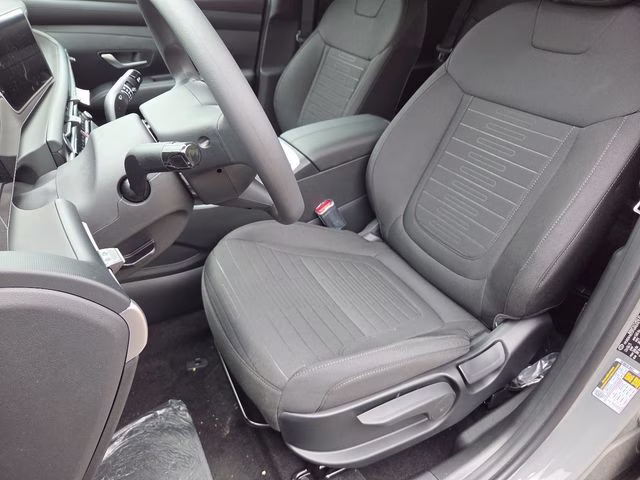 2026 Hampton Gray Hyundai Santa Cruz SE AWD Truck