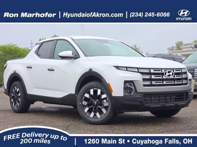 2026 Atlas White Hyundai Santa Cruz SE AWD Truck