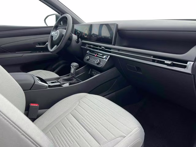 2026 Atlas White Hyundai Santa Cruz SE AWD Truck