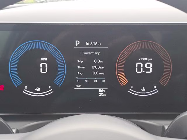 2026 Atlas White Hyundai Santa Cruz SE AWD Truck