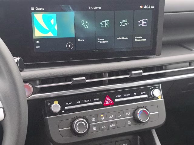 2026 Atlas White Hyundai Santa Cruz SE AWD Truck
