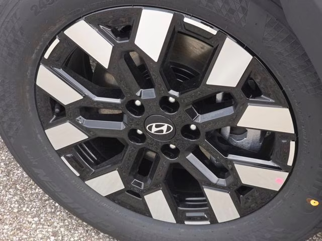 2026 Hampton Gray Hyundai Santa Cruz SE AWD Truck