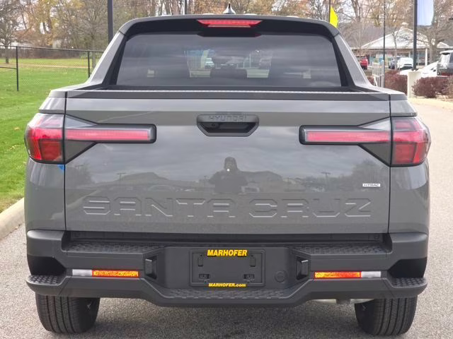 2026 Hampton Gray Hyundai Santa Cruz SE AWD Truck