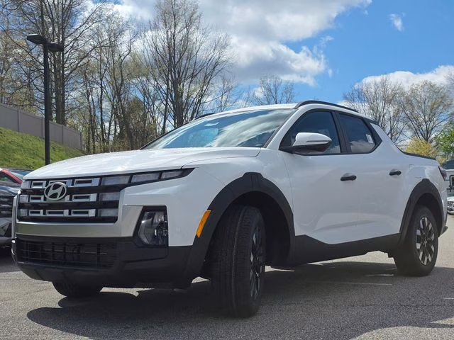 2026 Atlas White Hyundai Santa Cruz SEL AWD Truck