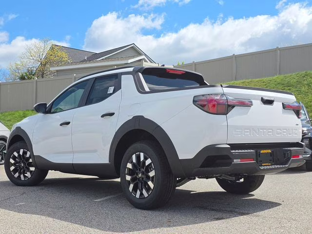 2026 Atlas White Hyundai Santa Cruz SEL AWD Truck