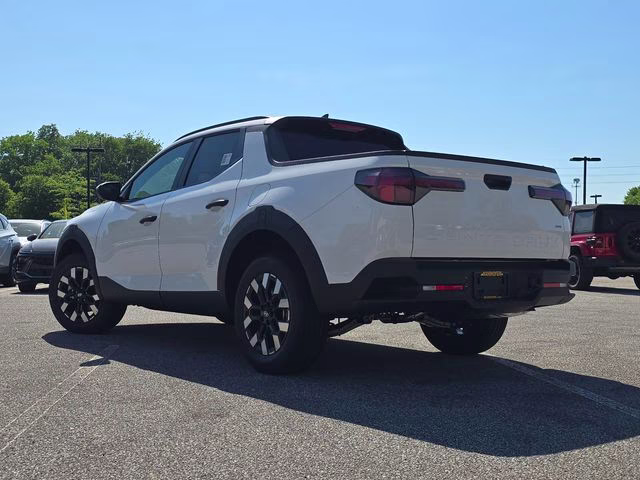 2026 Atlas White Hyundai Santa Cruz SEL AWD Truck