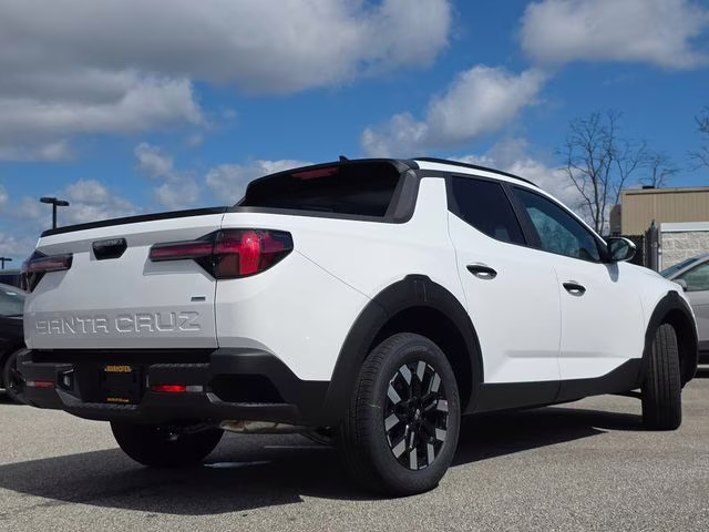 2026 Atlas White Hyundai Santa Cruz SEL AWD Truck