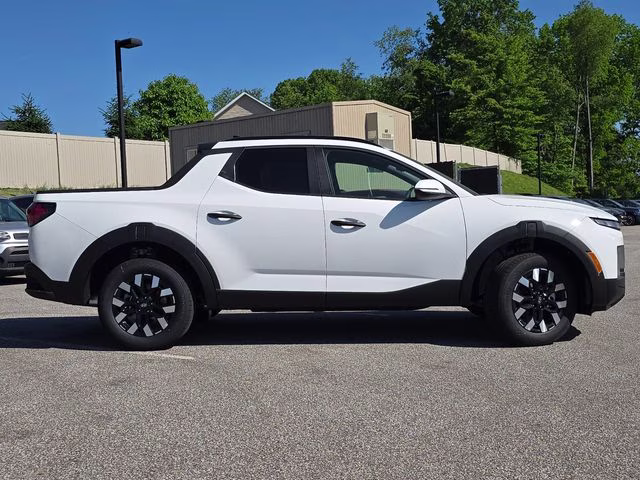 2026 Atlas White Hyundai Santa Cruz SEL AWD Truck