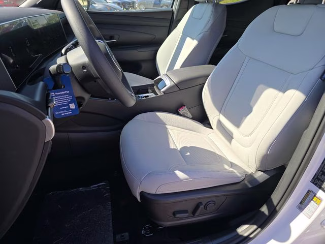 2026 Atlas White Hyundai Santa Cruz SEL AWD Truck