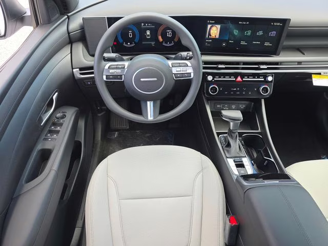 2026 Atlas White Hyundai Santa Cruz SEL AWD Truck