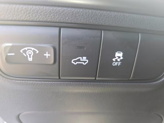 2026 Atlas White Hyundai Santa Cruz SEL AWD Truck