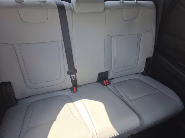 2026 Atlas White Hyundai Santa Cruz SEL AWD Truck