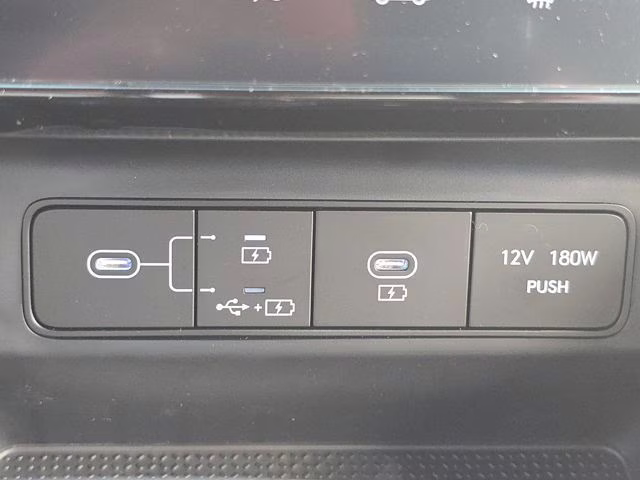 2026 Atlas White Hyundai Santa Cruz SEL AWD Truck