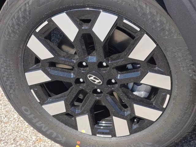 2026 Hampton Gray Hyundai Santa Cruz SEL AWD Truck